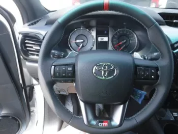 LHD - TOYOTA HILUX 4.0L PETROL DOUBLE CAB 4WD GR SPORT 2024 MODEL YEAR