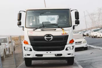 HINO TRUCK 500 1625 SERIES 15 TONS CAB & CHASSIS DIESEL 2023