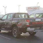 MITSUBISHI L200 DOUBLE CAB 2.4L DIESEL 4WD 4DOORS 2023 BLACK - Thumbnail 4
