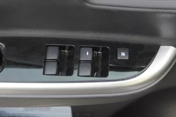 MITSUBISHI L200 DOUBLE CAB 2.4L DIESEL 4WD 4DOORS 2023 BLACK