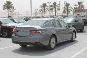 TOYOTA CAMRY LE 2.5L PETROL FWD 2023 GREY