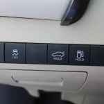 TOYOTA CAMRY LE 2.5L PETROL FWD 2023 GREY - Thumbnail 9