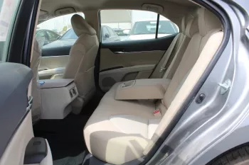TOYOTA CAMRY LE 2.5L PETROL FWD 2023 GREY