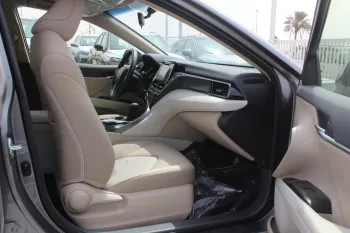 TOYOTA CAMRY LE 2.5L PETROL FWD 2023 GREY