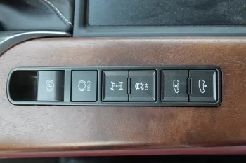 Lexus LX600 3.5L PETROL 4WD 2023 BLACK