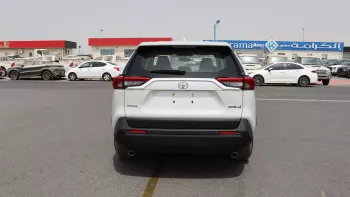 TOYOTA RAV4 2.5Ltr ,4X2 Basic Option 2023YM