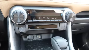 TOYOTA RAV4 2.5Ltr ,4X2 Basic Option 2023YM