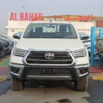 Toyota Hilux 2.7L Petrol 4wd 2023 white - Thumbnail 1