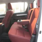 Toyota Hilux 2.7L Petrol 4wd 2023 white - Thumbnail 18
