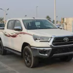 Toyota Hilux 2.7L Petrol 4wd 2023 white - Thumbnail 3