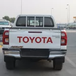 Toyota Hilux 2.7L Petrol 4wd 2023 white - Thumbnail 4