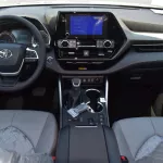 2023 TOYOTA HIGHLANDER HYBRID BRONZE EDITION GLE 2.5L AWD - Thumbnail 8
