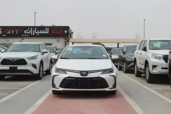 Toyota Corolla 1.8L HYBRID FWD 2023 WHITE