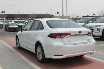 Toyota Corolla 1.8L HYBRID FWD 2023 WHITE