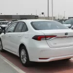 Toyota Corolla 1.8L HYBRID FWD 2023 WHITE - Thumbnail 4