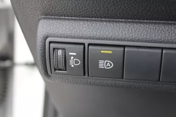 Toyota Corolla 1.8L HYBRID FWD 2023 WHITE