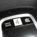 Toyota Corolla 1.8L HYBRID FWD 2023 WHITE - Thumbnail 15