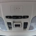 Toyota Corolla 1.8L HYBRID FWD 2023 WHITE - Thumbnail 12