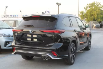 Toyota Crown Kluger E-four 2.5L Petrol awd 2023 black