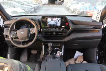 Toyota Crown Kluger E-four 2.5L Petrol awd 2023 black