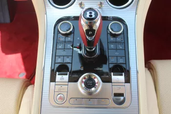 Bentley Continental 4.0L PETROL V8 AWD 2022 USED WHITE
