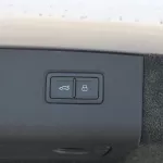 Bentley Bentayga 4.0 V8 twin-turbocharged petrol engine 2022 BRONZE - Thumbnail 23