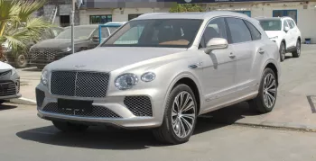 Bentley Bentayga 4.0 V8 twin-turbocharged petrol engine 2022 BRONZE