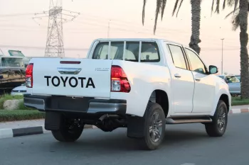 LHD - TOYOTA HILUX 2.4L DIESEL 4WD DOUBLE CAB ACTIVE MT 2023 MODEL YEAR