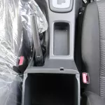 LHD - TOYOTA HILUX 2.4L DIESEL 4WD DOUBLE CAB ACTIVE MT 2023 MODEL YEAR - Thumbnail 17