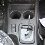 LHD - TOYOTA HILUX 2.4L DIESEL 4WD DOUBLE CAB ACTIVE MT 2023 MODEL YEAR - Thumbnail 18