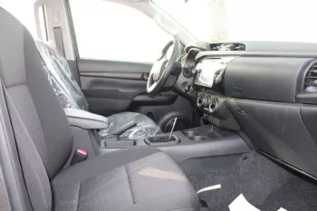 LHD - TOYOTA HILUX 2.4L DIESEL 4WD DOUBLE CAB ACTIVE MT 2023 MODEL YEAR