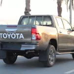 LHD - TOYOTA HILUX 2.4L DIESEL 4WD DOUBLE CAB 2023 ACTIVE MT - OXIDE BRONZE - Thumbnail 3