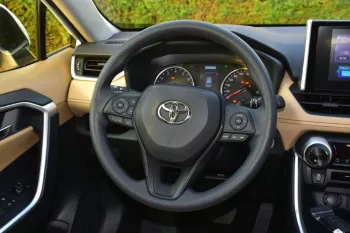 TOYOTA RAV4 XLE 2.0L PETROL AWD 5 SEATER 2023 MODEL YEAR