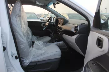 Hyundai Grand i10 1.2L Petrol fwd 2023 white hatchpack