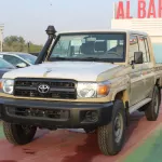Toyota Land Cruiser Pick up 4.0L PETROL 4WD 2023 DOUBLE CAP - Thumbnail 3