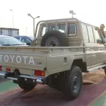 Toyota Land Cruiser Pick up 4.0L PETROL 4WD 2023 DOUBLE CAP - Thumbnail 6