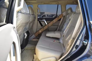 TOYOTA LAND CRUISER PRADO VXR V6 4.0L PETROL 2023 MODEL YEAR