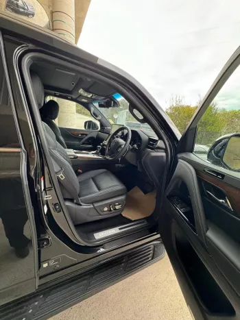 RHD - LEXUS LX600 2023 3.5L V6 PETROL TWIN TURBO ULTRA LUXURY