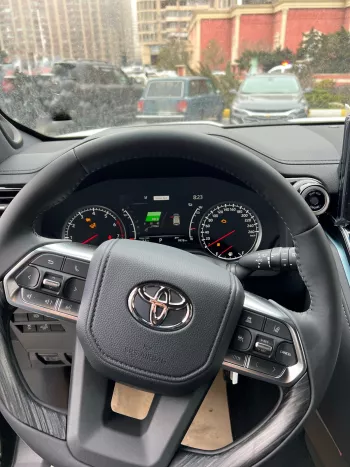 LHD - TOYOTA LANDCRUISER 300 2023 3.5L V6 PETROL TWIN TURBO ZX