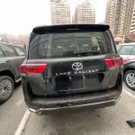 LHD - TOYOTA LANDCRUISER 300 2023 3.5L V6 PETROL TWIN TURBO ZX - Thumbnail 16