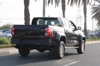 LHD - TOYOTA HILUX 125 4.0L V6 PETROL DOUBLE CAB 4X4 GR 2024 BLACK