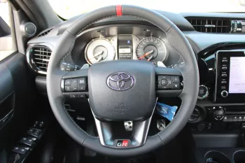 LHD - TOYOTA HILUX 125 4.0L V6 PETROL DOUBLE CAB 4X4 GR 2024 BLACK
