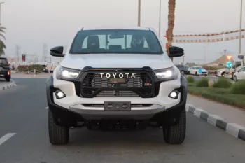 LHD - TOYOTA HILUX 125 4.0L V6 PETROL DOUBLE CAB 4X4 GR 2024 WHITE
