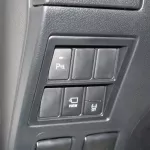 LHD - TOYOTA HILUX 125 4.0L V6 PETROL DOUBLE CAB 4X4 GR 2024 WHITE - Thumbnail 4