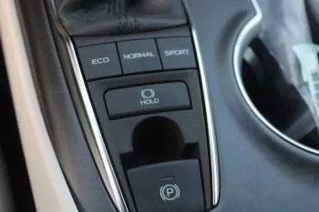 Toyota Camry Limited 3.5L petrol V6 fwd 2023 white inside beige