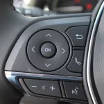 Toyota Camry GLE 2.5L Petrol fwd 2023 white - Thumbnail 7
