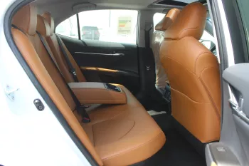 Toyota Camry GLE 2.5L Petrol fwd 2023 white