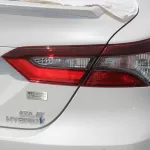 Toyota Camry GLE 2.5L Petrol fwd 2023 white - Thumbnail 21