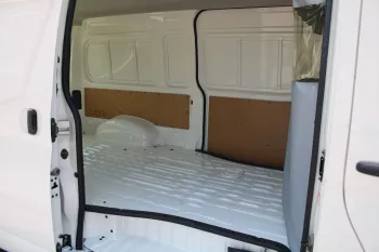 LHD - TOYOTA HIACE 2.8L 2023 DIESEL 3 SEATER PANNEL VAN HIGH ROOF