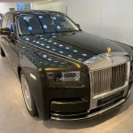 LHD - ROLLS ROYCE PHANTOM EXTENDED OLIVE GREEN 2023 MODEL YEAR - Thumbnail 4